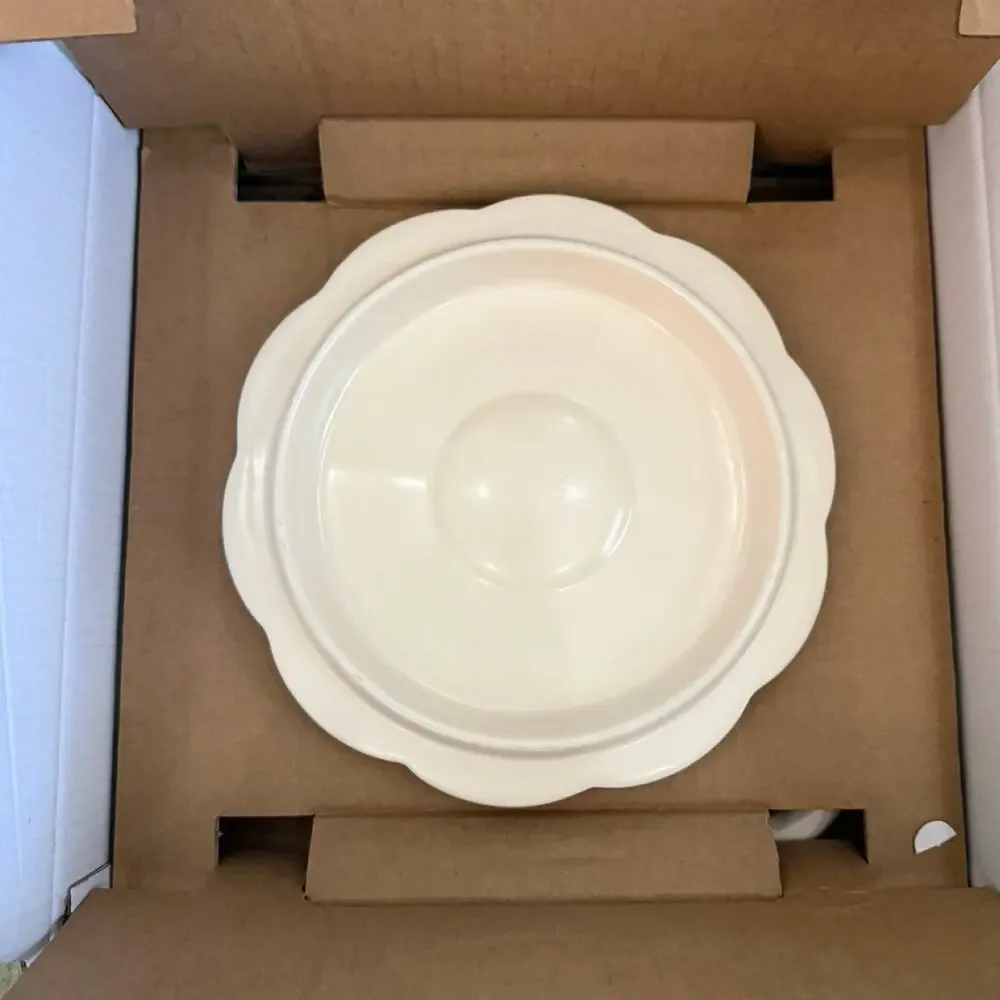 Pfaltzgraff White Pumpkin Casserole Dish Stoneware Cream Gold Stem NEW in Box